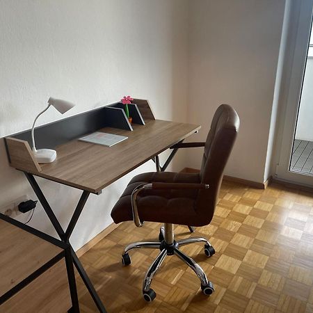 Tamliving Zentrum Luxus Parken Messe Wifi Traumaussicht Sunrise&Sunset Graz Bagian luar foto