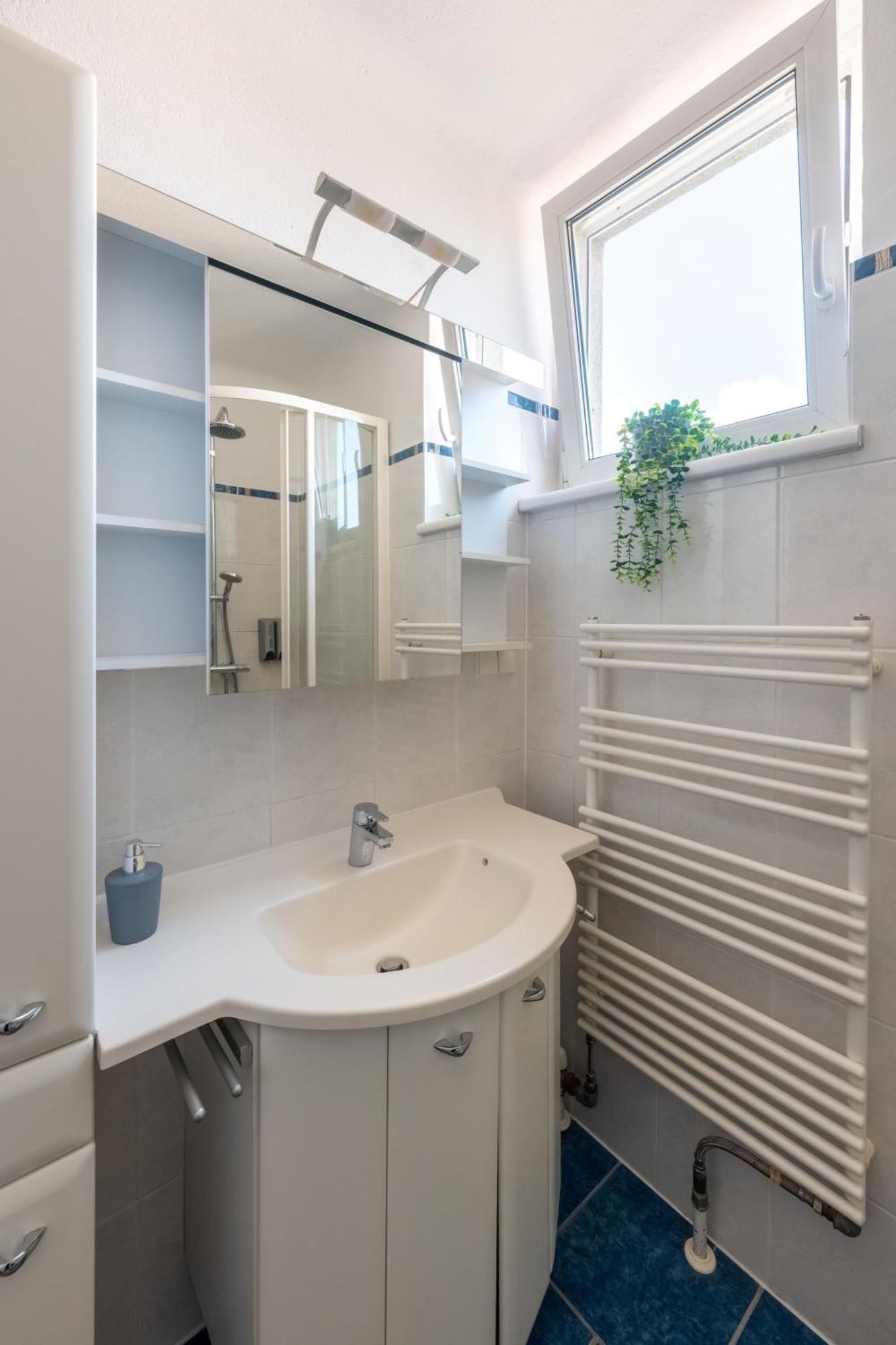 Tamliving Zentrum Luxus Parken Messe Wifi Traumaussicht Sunrise&Sunset Graz Bagian luar foto